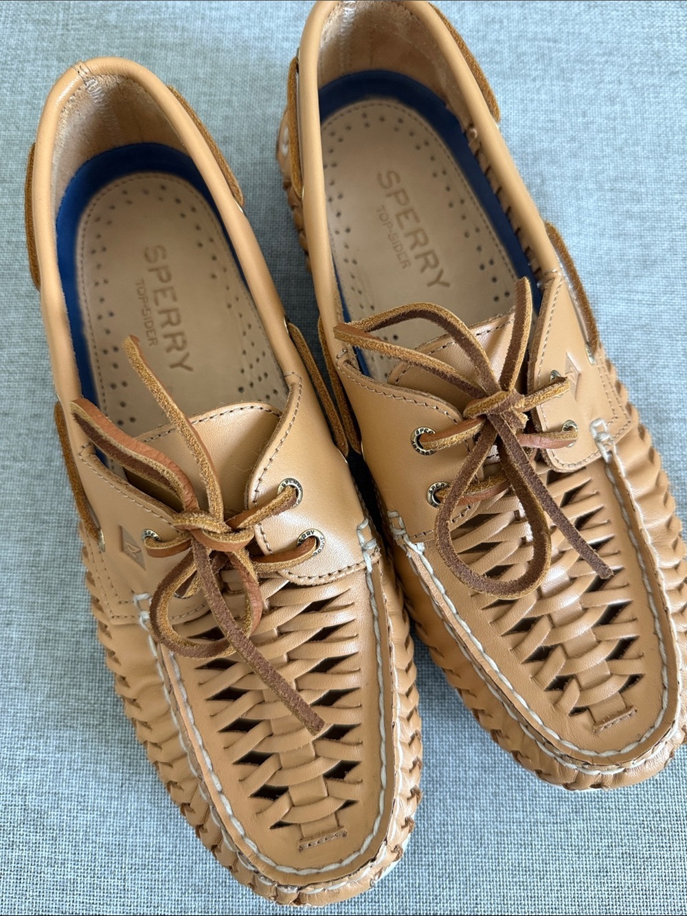Sperry Women's eye woven boat shoes Tan Woven Leather Loafers with Navy Insole - Picture 5 of 10